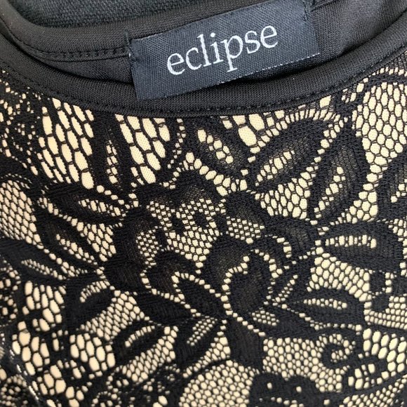 2/$20 - VINTAGE 90s-Y2K Eclipse Black Beige Lace Sleeveless Fitted Top - Picture 7 of 8